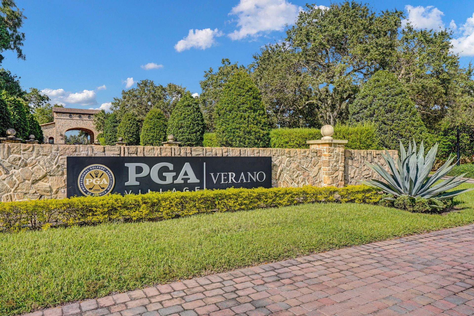 25007 SW Alberti Way, Port Saint Lucie, FL 34986 Photo