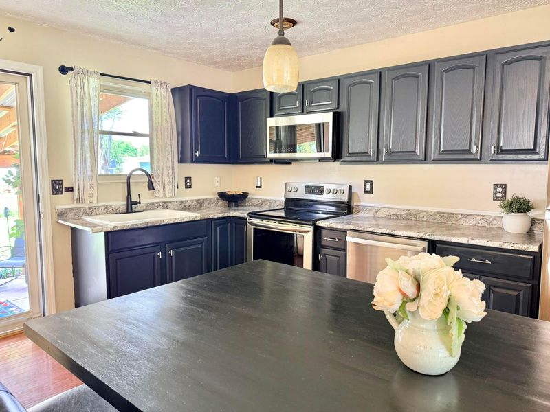 6397 Ambleside Drive, Columbus, OH 43229 Photo 11