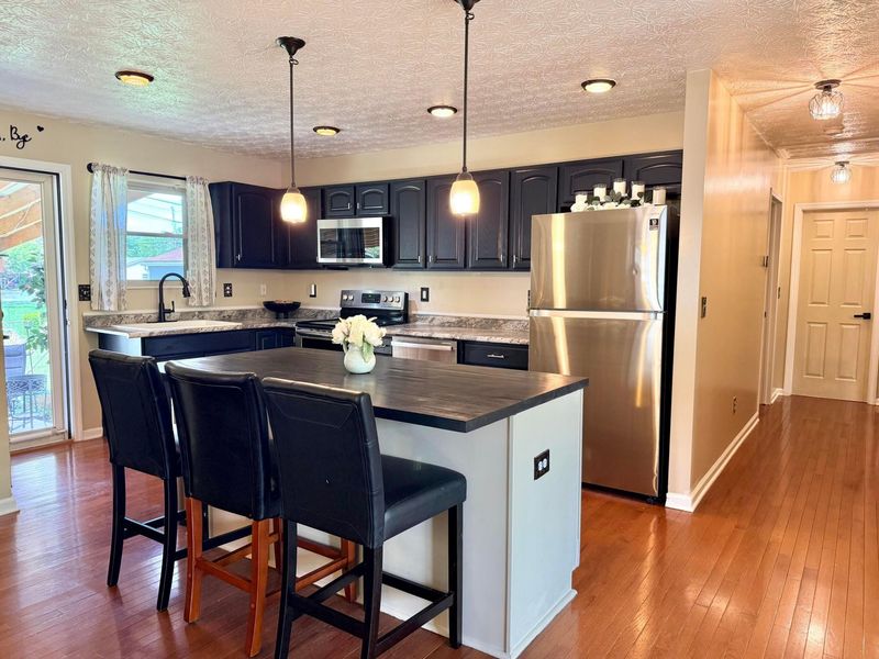 6397 Ambleside Drive, Columbus, OH 43229 Photo 12