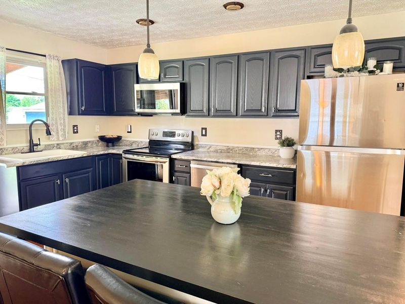 6397 Ambleside Drive, Columbus, OH 43229 Photo 13