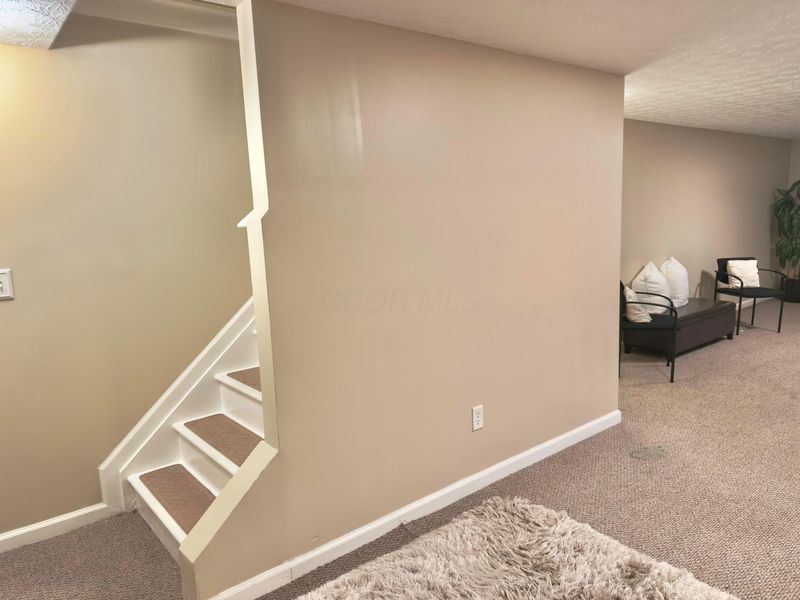 6397 Ambleside Drive, Columbus, OH 43229 Photo 25