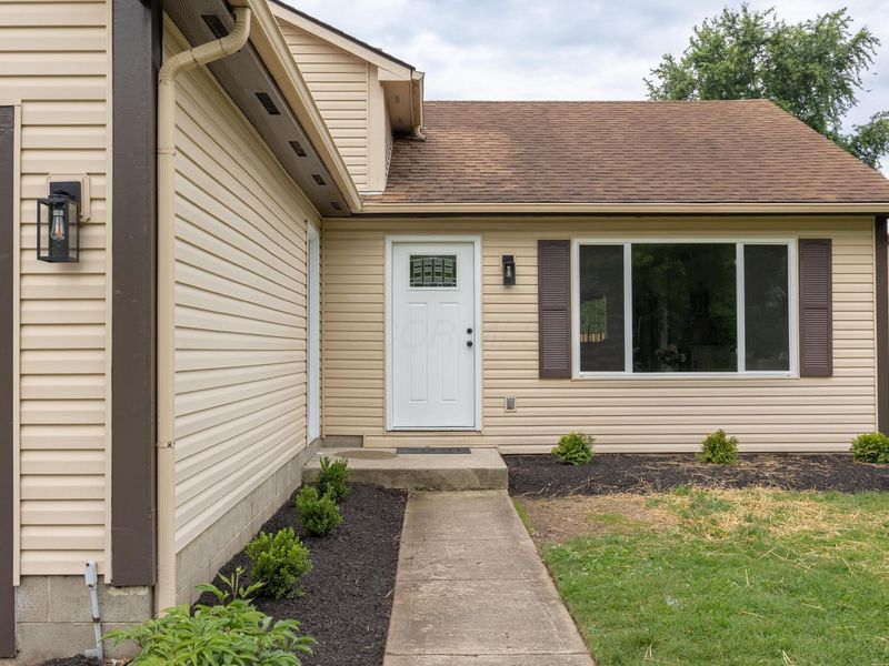 3985 Southwest Boulevard, Grove City, OH 43123 Photo 3