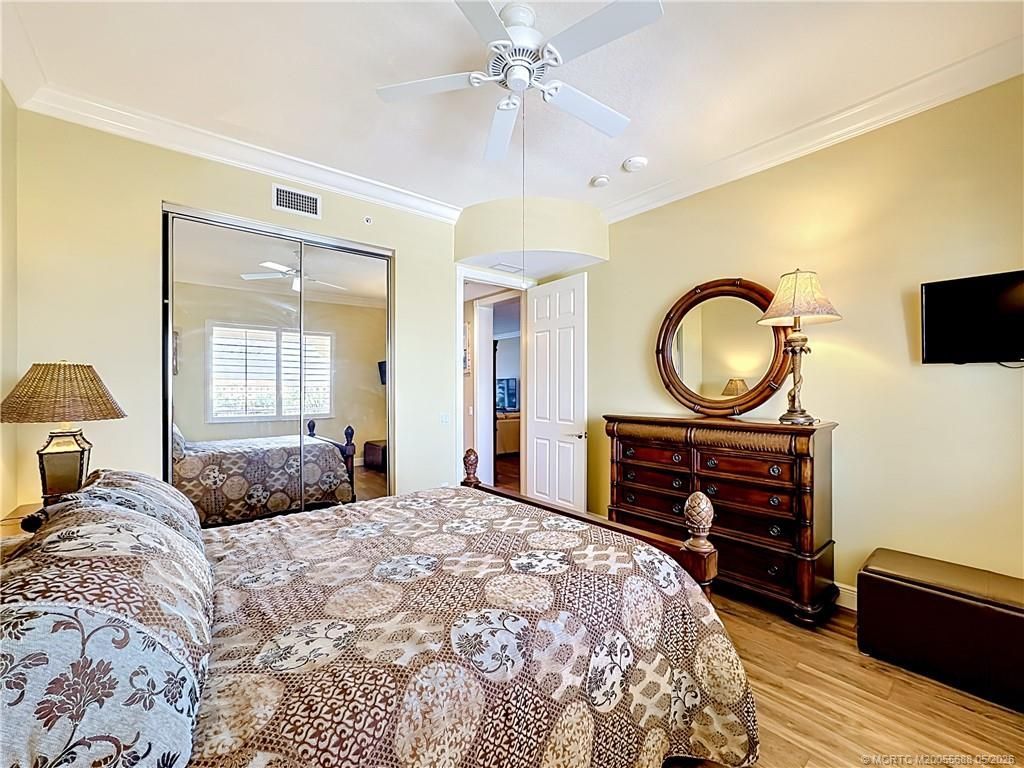 13 Harbour Isle Drive W, Unit 305, Fort Pierce, FL 34949 Photo