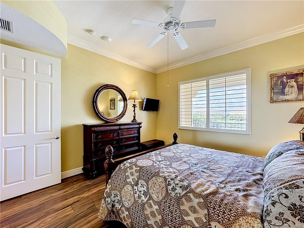 13 Harbour Isle Drive W, Unit 305, Fort Pierce, FL 34949 Photo
