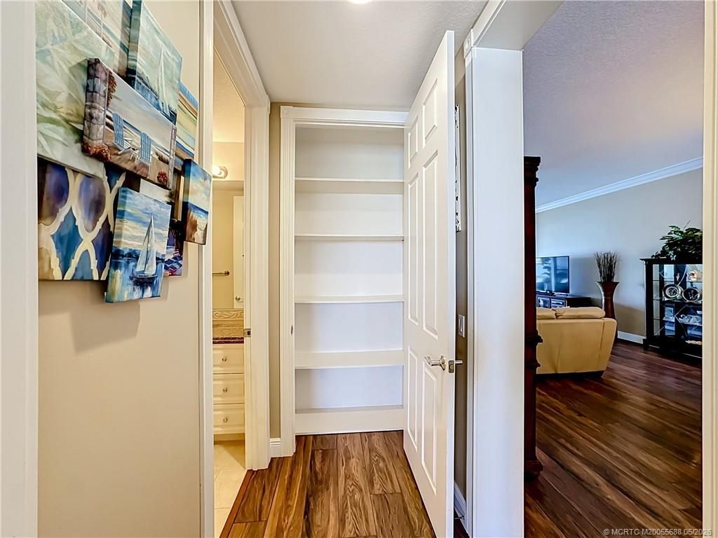 13 Harbour Isle Drive W, Unit 305, Fort Pierce, FL 34949 Photo