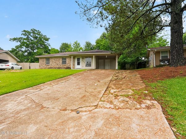 6578 Van Buren Road, Jackson, MS 39213