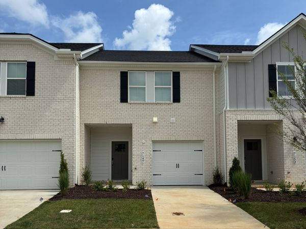 7149 Cedarcrest Ln, Fairview, TN 37062