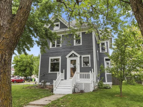 37 N 6TH STREET, Hilbert, WI 54129