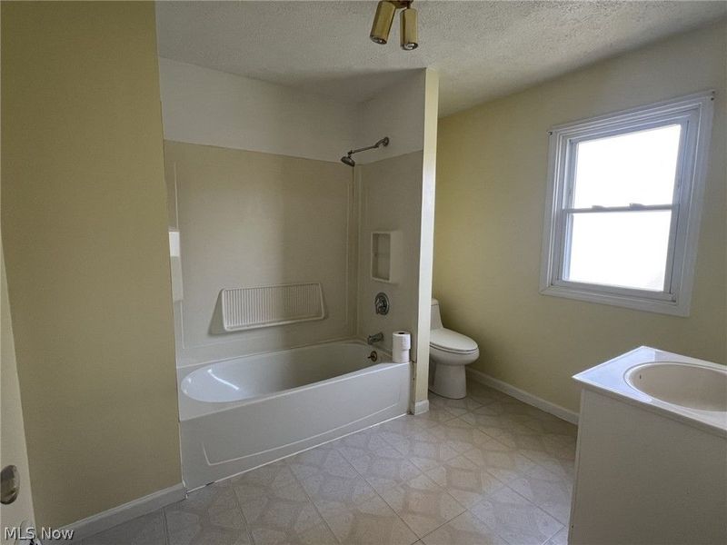 1526 Bryan Avenue SW, Canton, OH 44706 Photo 8