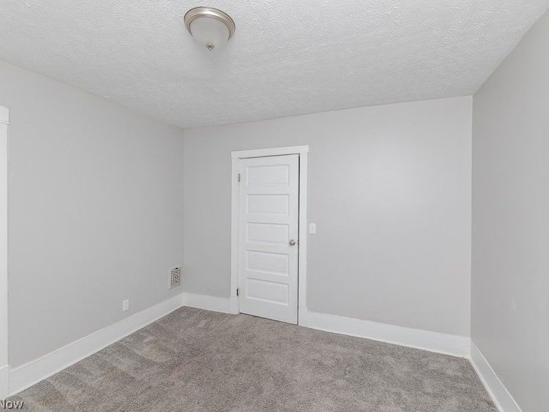 637-639 E 102nd Street, Cleveland, OH 44108 Photo 20