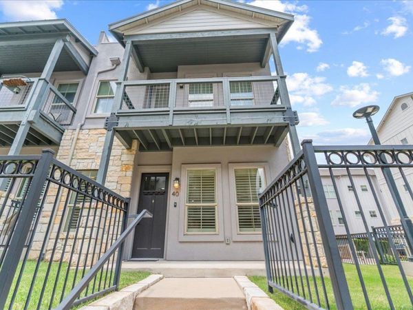 2520 Bluebonnet DR, Unit 40, Austin, TX 78704