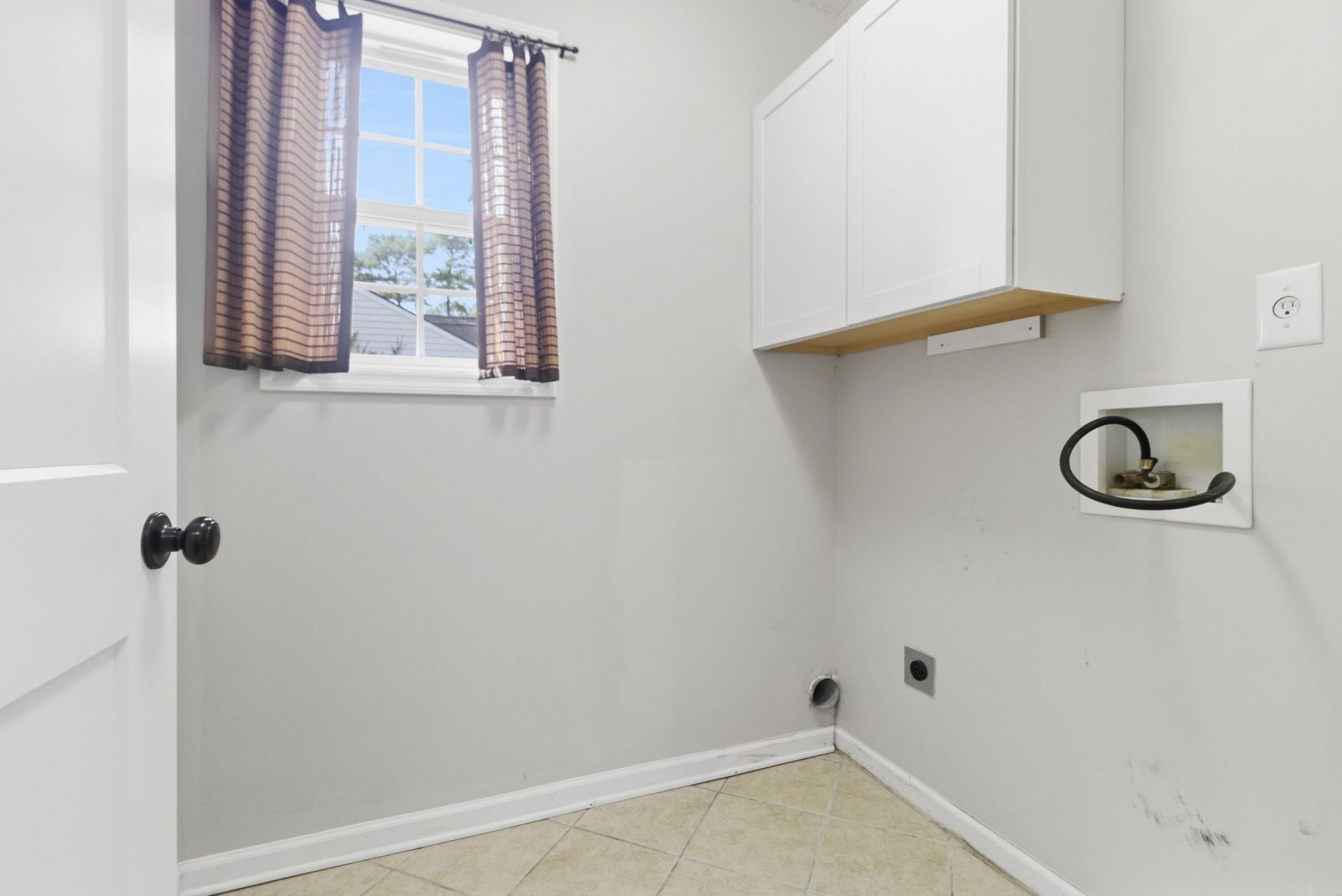 115 Thousand Oaks Circle Photo 17