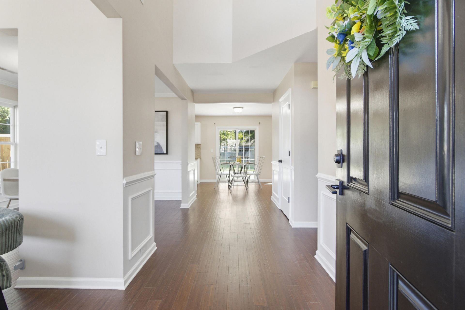 115 Thousand Oaks Circle Photo 2