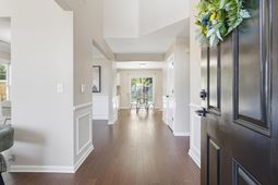 115 Thousand Oaks Circle photo 4