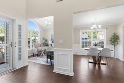 115 Thousand Oaks Circle photo 4