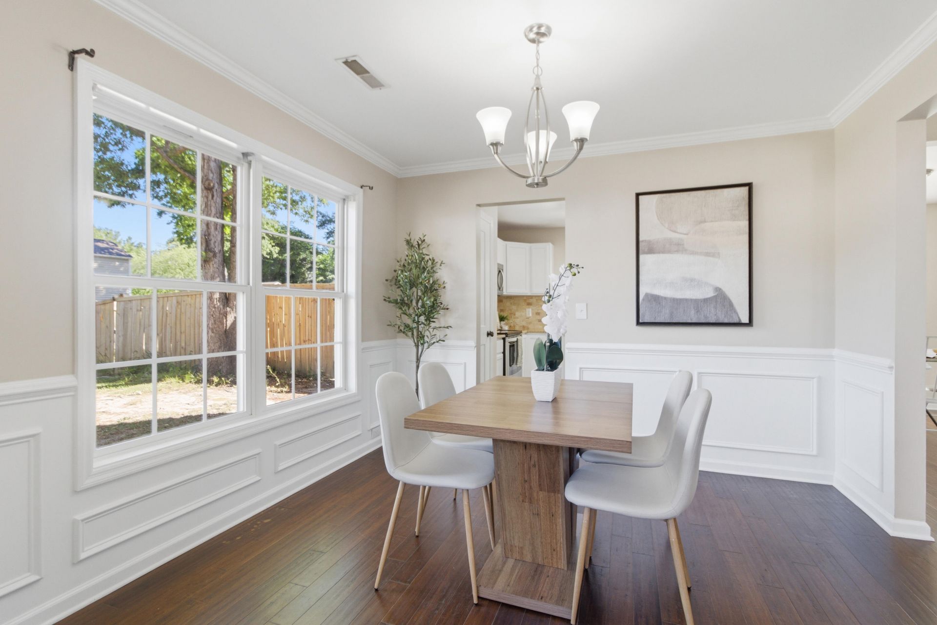 115 Thousand Oaks Circle Photo 9