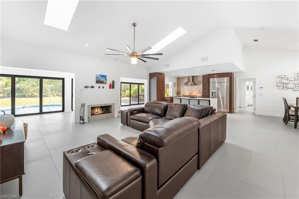 3631 1st Ave Nw, Naples, FL 34120 Photo