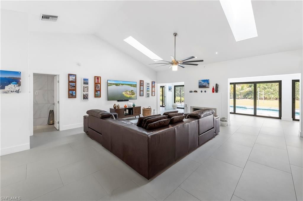 3631 1st Ave Nw, Naples, FL 34120 Photo