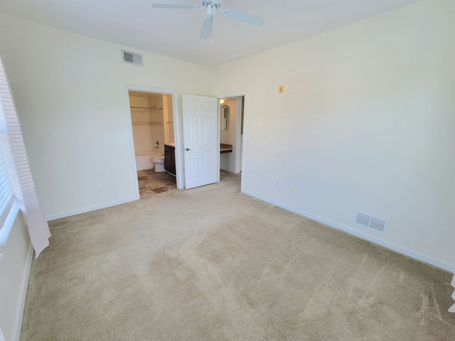 2801 Chancellorsville Drive , Unit 231, Tallahassee, FL 32312 Photo