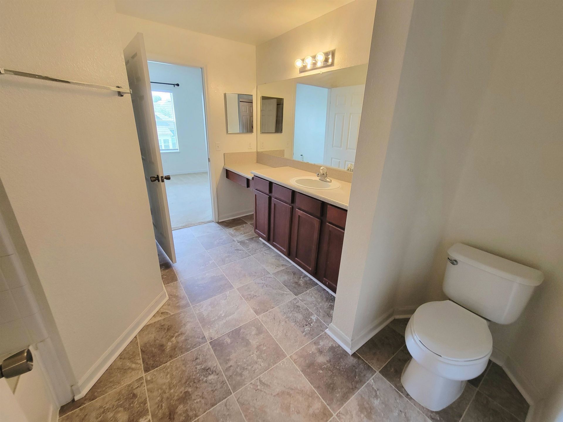 2801 Chancellorsville Drive , Unit 231, Tallahassee, FL 32312 Photo