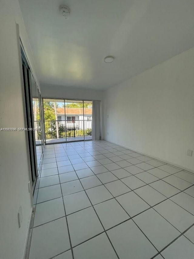 4271 NW 11th St , Unit 1, Miami, FL 33126 Photo