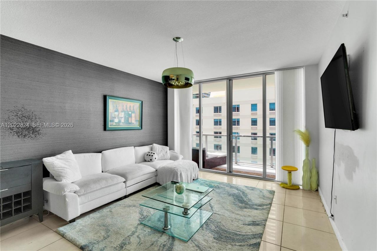 79 SW 12th St , Unit 1605, Miami, FL 33130 Photo