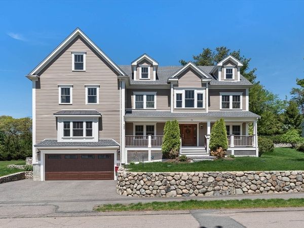 24 Dogwood Ln, Needham, MA 02492