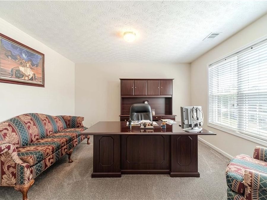 Property Image 37