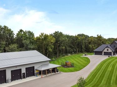18540 Flamingo Street NW, Cedar, MN 55011