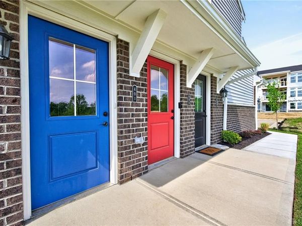 405 Bethpage Way, Turtlecreek Twp, OH 45036