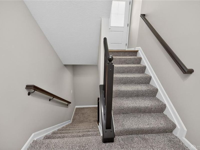 405 Bethpage Way, Turtlecreek Township, OH 45036 Photo 6