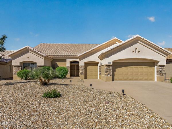 21018 N LIMOUSINE Drive, Sun City West, AZ 85375