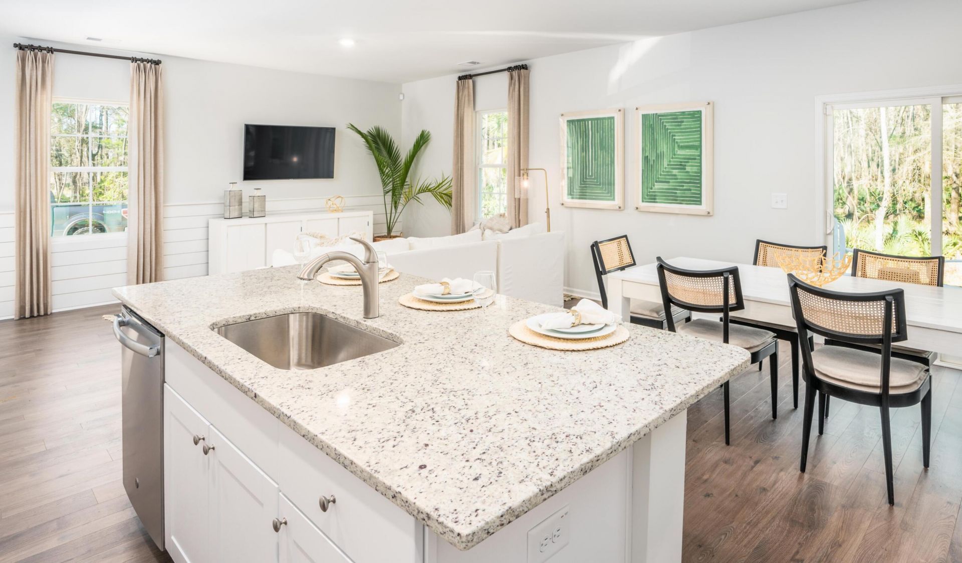 405 Camellia Bloom Drive Photo 4