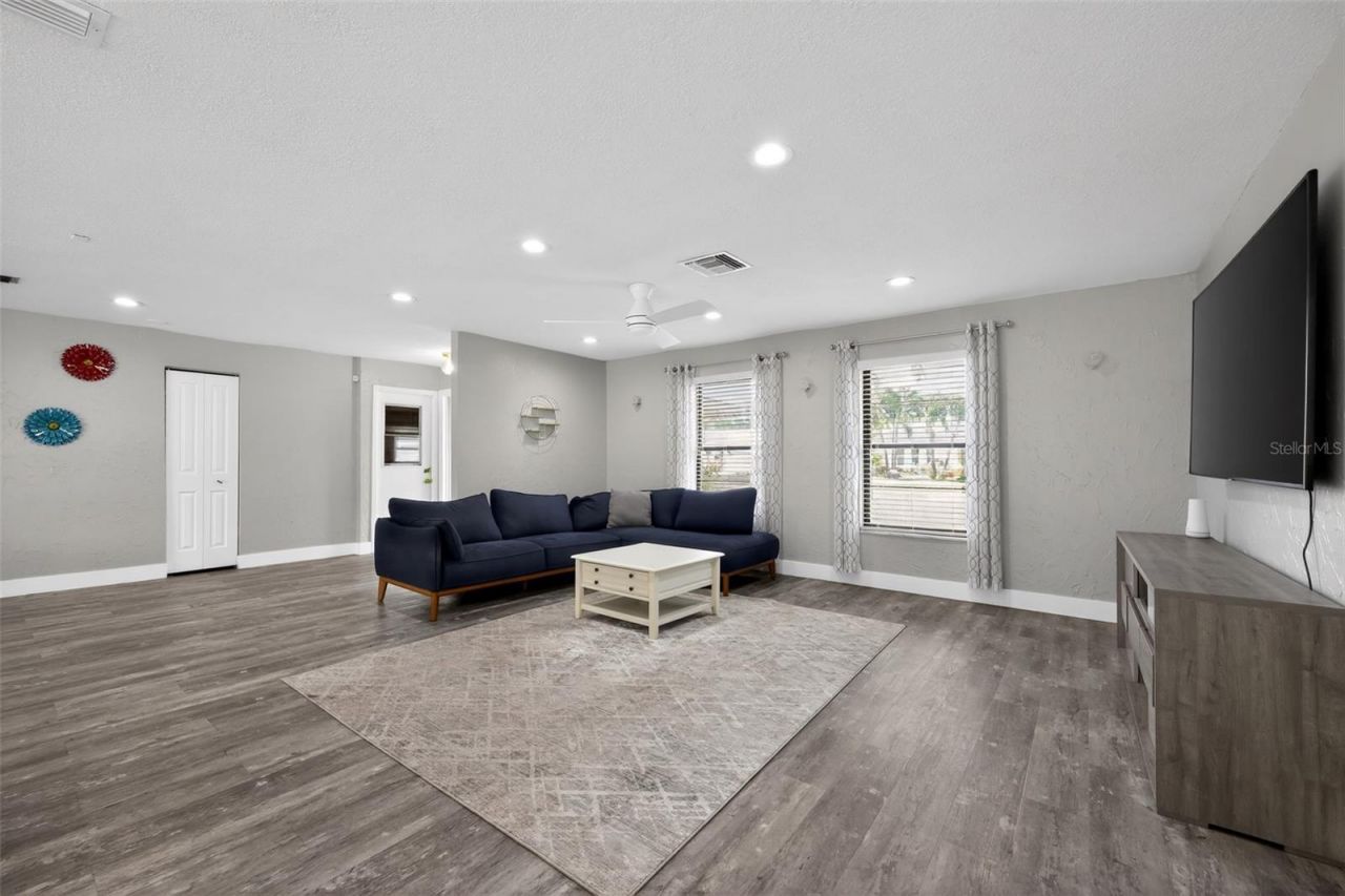 159 SE 26th Avenue , Boynton Beach, FL 33435 Photo