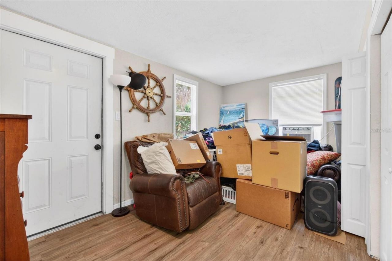 1901 Melrose Avenue S, Saint Petersburg, FL 33712 Photo