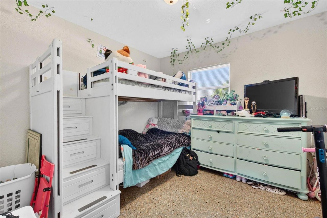 1901 Melrose Avenue S, Saint Petersburg, FL 33712 Photo