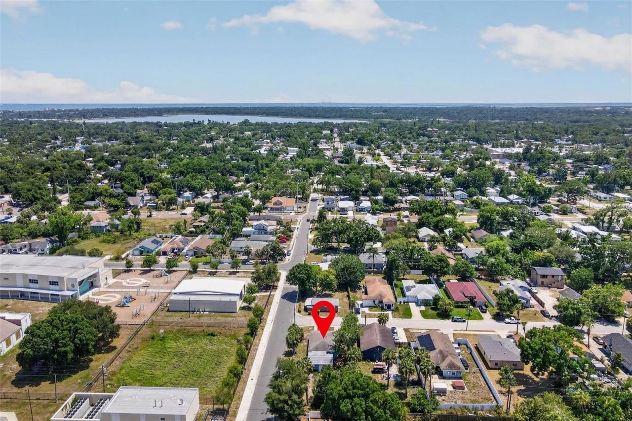1901 Melrose Avenue S, Saint Petersburg, FL 33712 Photo