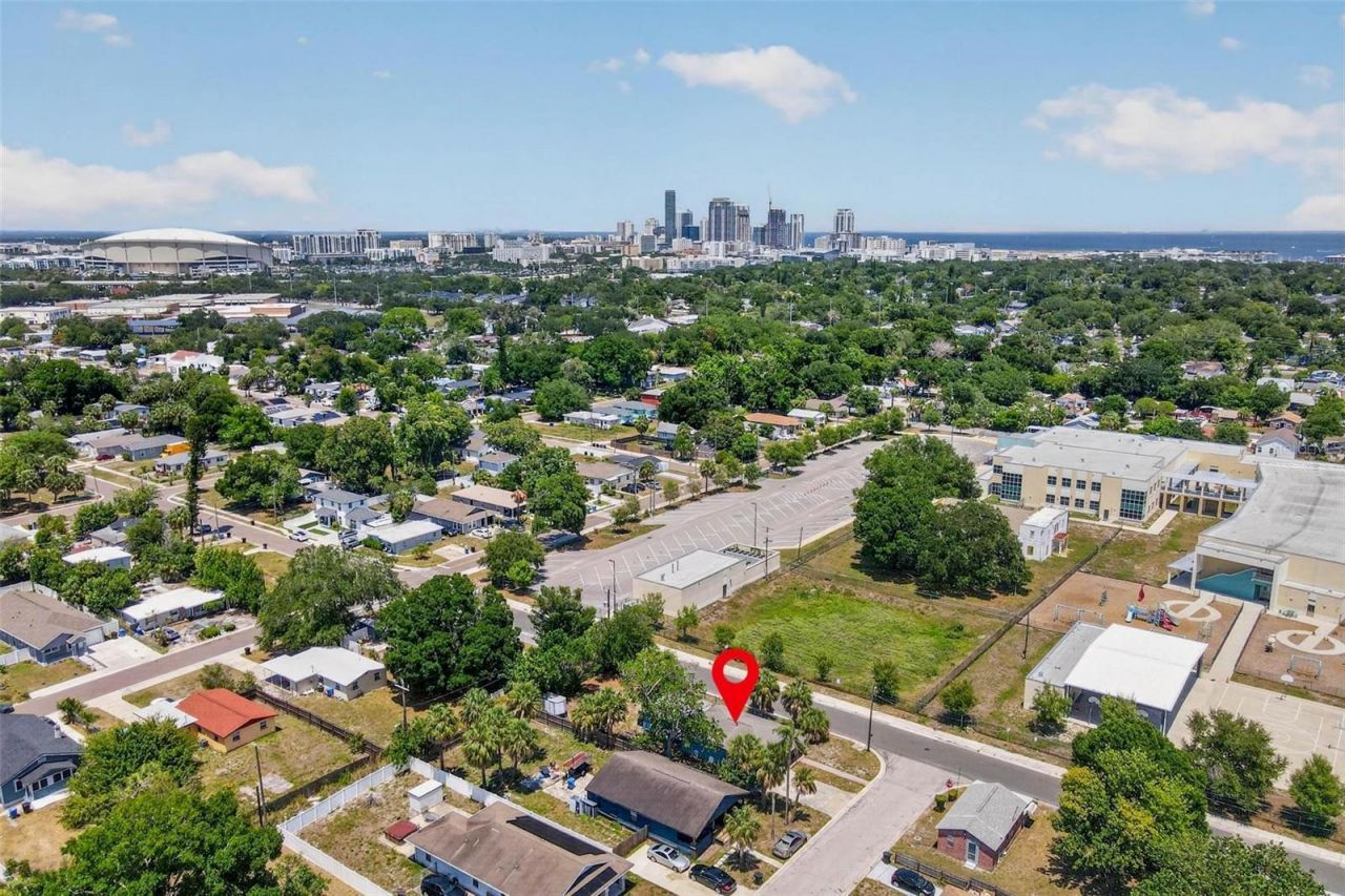1901 Melrose Avenue S, Saint Petersburg, FL 33712 Photo