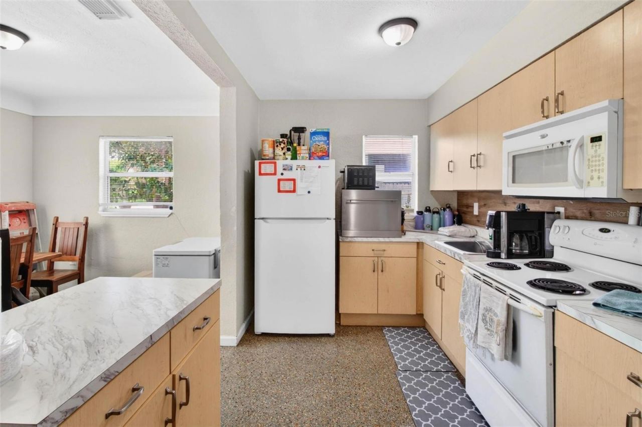 1901 Melrose Avenue S, Saint Petersburg, FL 33712 Photo