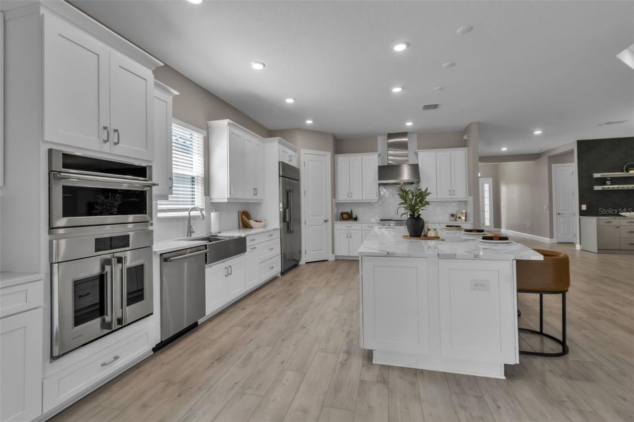 5618 Caserta Court , Palmetto, FL 34221 Photo