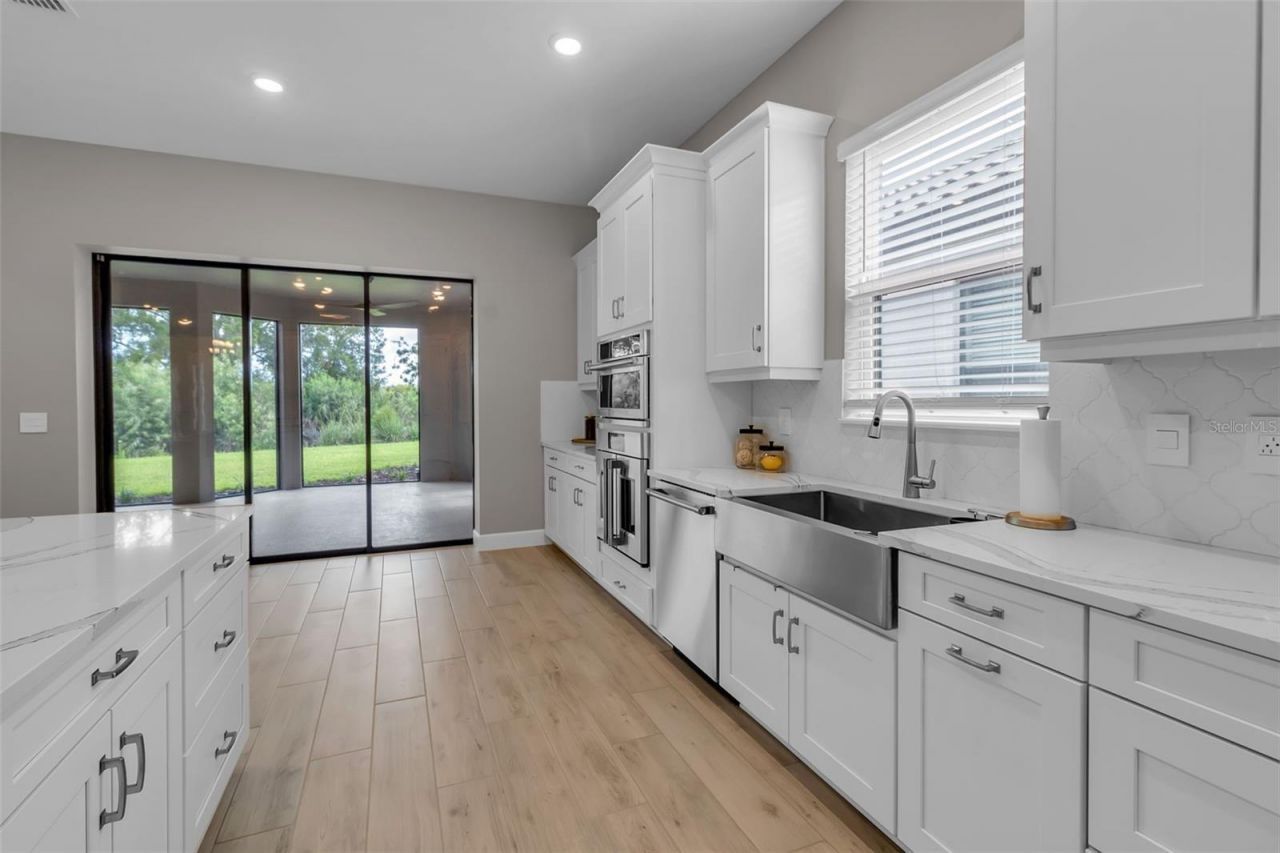 5618 Caserta Court , Palmetto, FL 34221 Photo