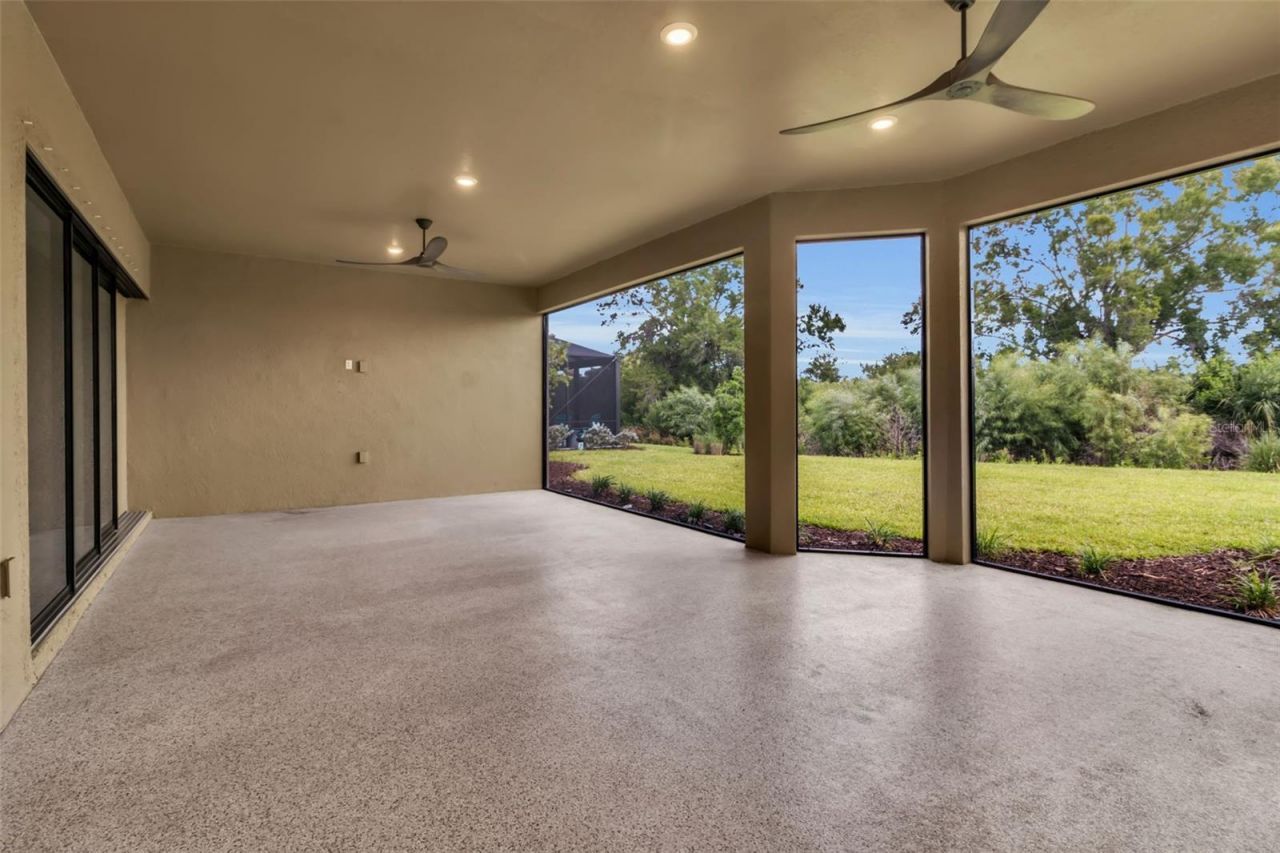 5618 Caserta Court , Palmetto, FL 34221 Photo