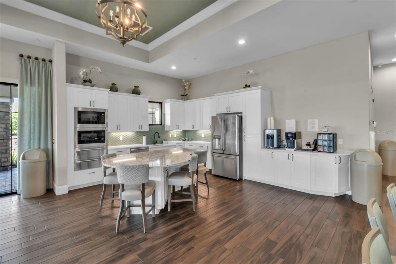 5618 Caserta Court , Palmetto, FL 34221 Photo