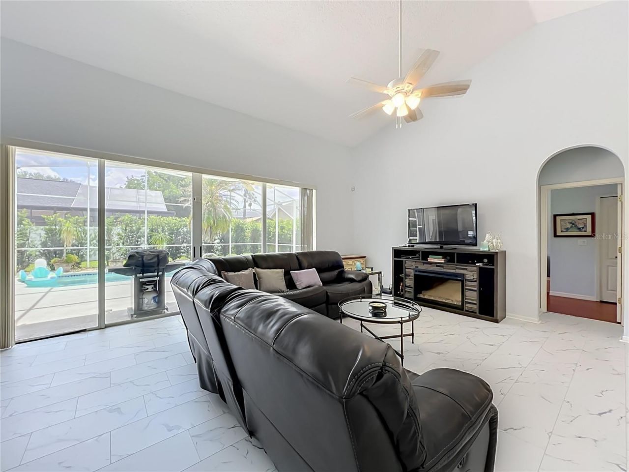 909 Grovesmere Loop , Ocoee, FL 34761 Photo