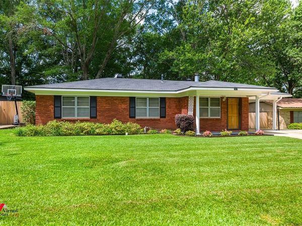 1917 Hollyhock Drive, Shreveport, LA 71118