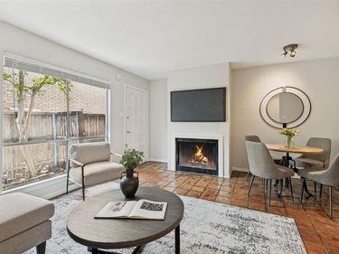 2702 Douglas Avenue, Unit 143, Dallas, TX 75219