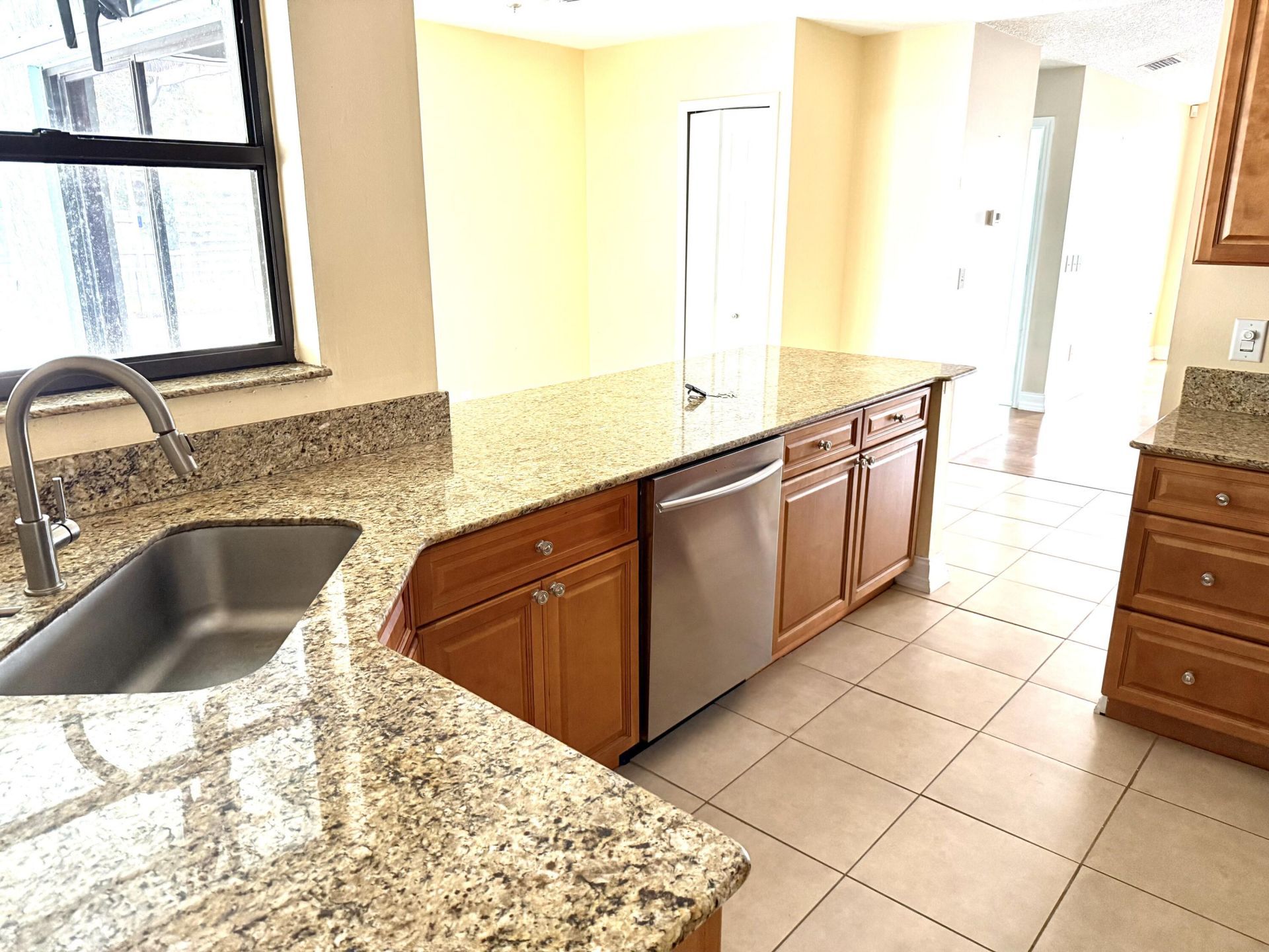 409 SE Voltair Terrace, Port Saint Lucie, FL 34983 Photo