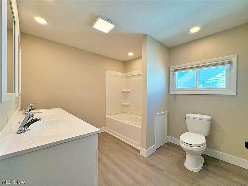 3530 Pearl Avenue, Lorain, OH 44055 Photo 24