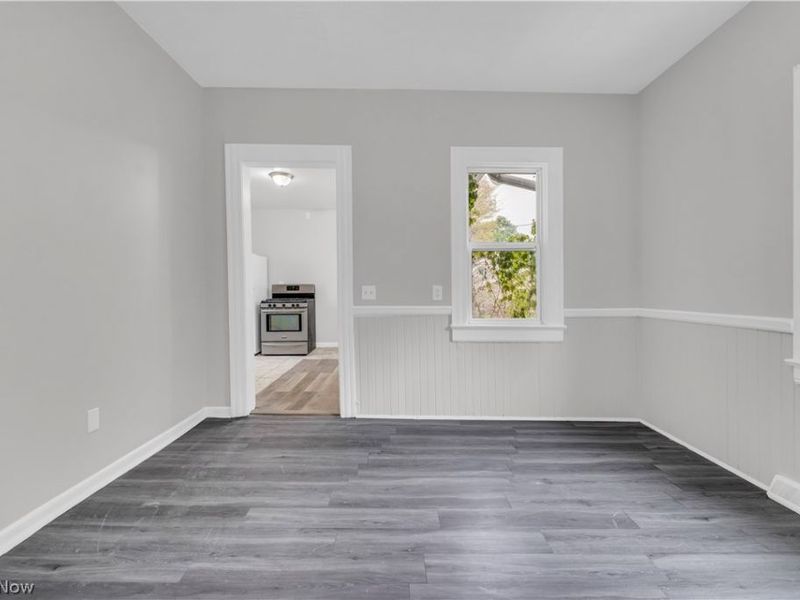 14131 Berwyn Avenue, Cleveland, OH 44111 Photo 11