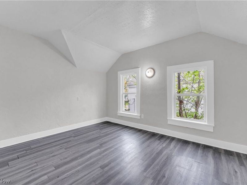 14131 Berwyn Avenue, Cleveland, OH 44111 Photo 17